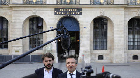 Armed police raid French Ministry of Justice, minister targeted in ‘conflict of interest’ probe – lawyer