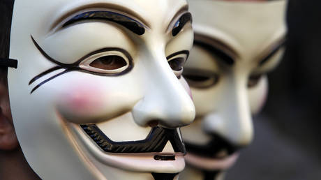 Australia declares war on online anonymity